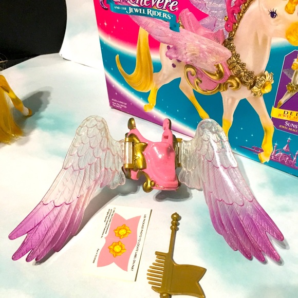 PRINCESS GWENEVERE & THE JEWEL RIDERS UNICORN -BOX - Picture 5 of 16